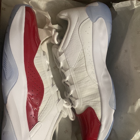 Air Jordan 11 CMFT Low Shoes - Picture 9 of 13